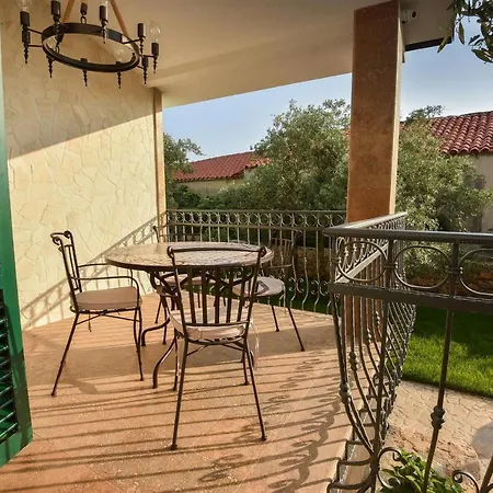 Lipa Villa