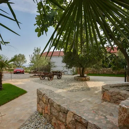 Lipa Villa Punat